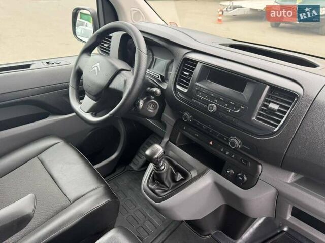Белый Ситроен Jumpy, объемом двигателя 2 л и пробегом 217 тыс. км за 15300 $, фото 45 на Automoto.ua
