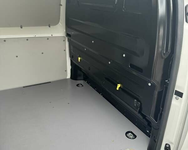 Белый Ситроен Jumpy, объемом двигателя 2 л и пробегом 217 тыс. км за 15300 $, фото 22 на Automoto.ua