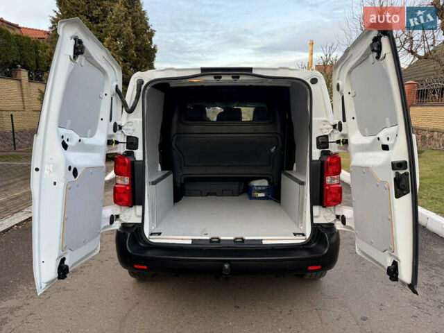 Белый Ситроен Jumpy, объемом двигателя 2 л и пробегом 215 тыс. км за 16900 $, фото 29 на Automoto.ua