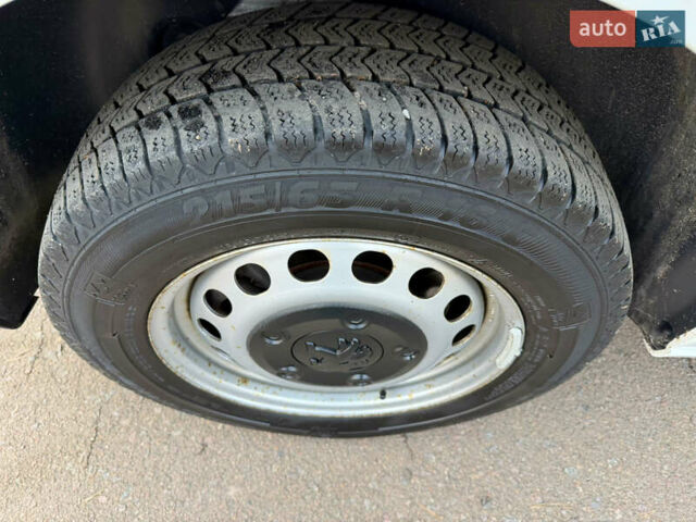 Белый Ситроен Jumpy, объемом двигателя 2 л и пробегом 215 тыс. км за 16900 $, фото 30 на Automoto.ua