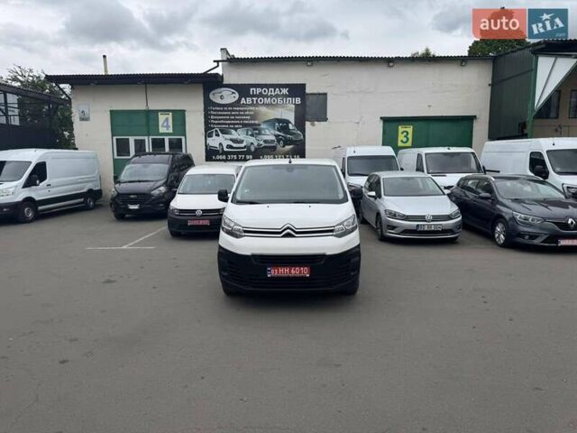 Белый Ситроен Jumpy, объемом двигателя 2 л и пробегом 217 тыс. км за 15300 $, фото 2 на Automoto.ua