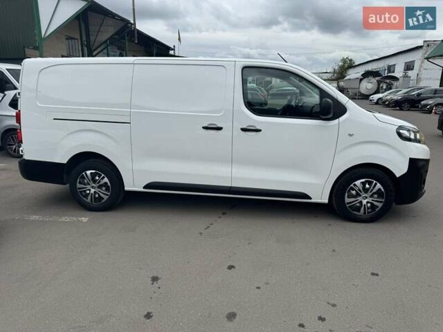 Белый Ситроен Jumpy, объемом двигателя 2 л и пробегом 217 тыс. км за 15300 $, фото 9 на Automoto.ua