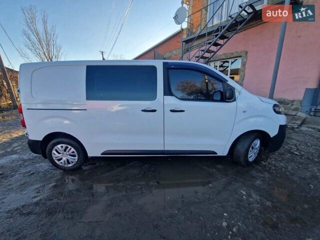 Білий Сітроен Jumpy, об'ємом двигуна 2 л та пробігом 61 тис. км за 18500 $, фото 1 на Automoto.ua