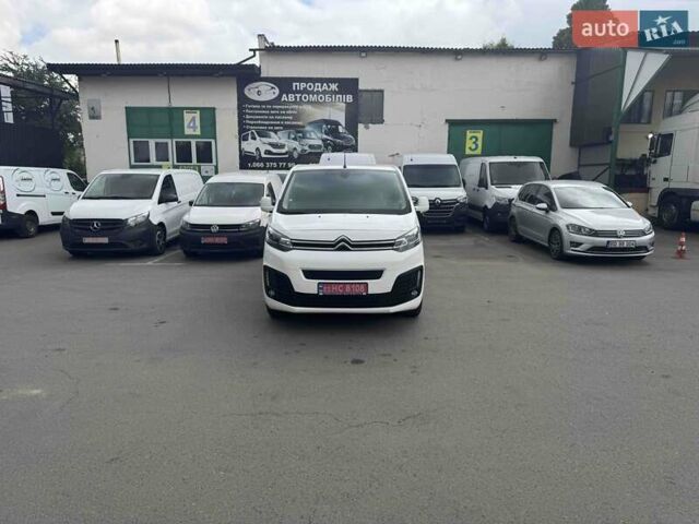 Белый Ситроен Jumpy, объемом двигателя 2 л и пробегом 158 тыс. км за 16900 $, фото 1 на Automoto.ua