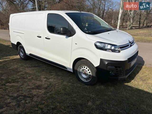Белый Ситроен Jumpy, объемом двигателя 2 л и пробегом 45 тыс. км за 23500 $, фото 4 на Automoto.ua