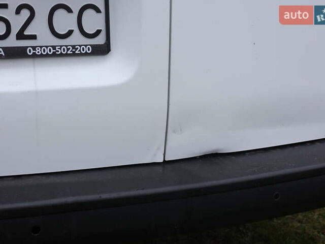 Білий Сітроен Jumpy, об'ємом двигуна 2 л та пробігом 152 тис. км за 23800 $, фото 27 на Automoto.ua