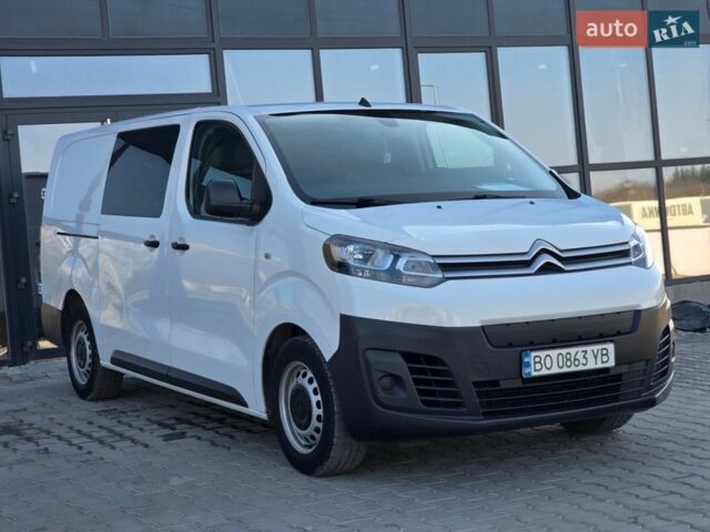 Белый Ситроен Jumpy, объемом двигателя 0 л и пробегом 62 тыс. км за 18799 $, фото 2 на Automoto.ua