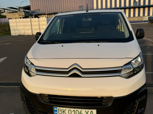 Белый Ситроен Jumpy, объемом двигателя 0 л и пробегом 73 тыс. км за 27900 $, фото 1 на Automoto.ua