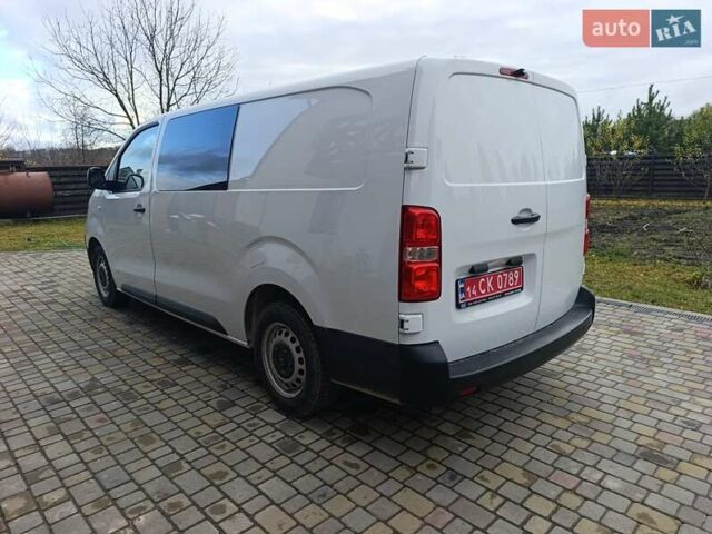 Белый Ситроен Jumpy, объемом двигателя 0 л и пробегом 44 тыс. км за 19200 $, фото 3 на Automoto.ua
