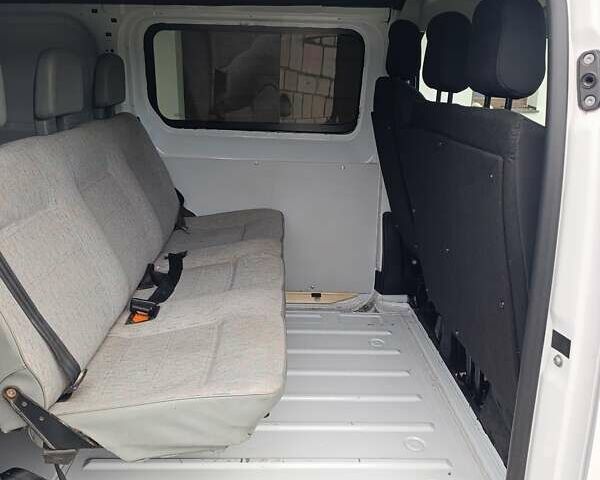 Белый Ситроен Jumpy, объемом двигателя 0 л и пробегом 44 тыс. км за 19200 $, фото 6 на Automoto.ua