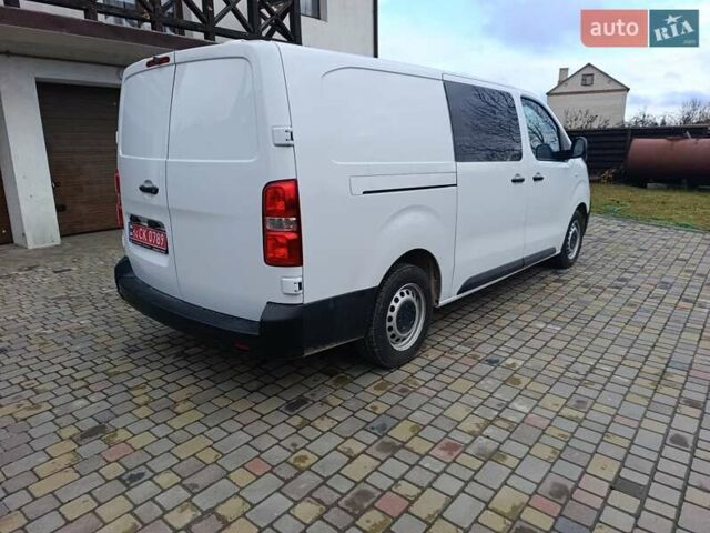 Белый Ситроен Jumpy, объемом двигателя 0 л и пробегом 44 тыс. км за 19200 $, фото 2 на Automoto.ua