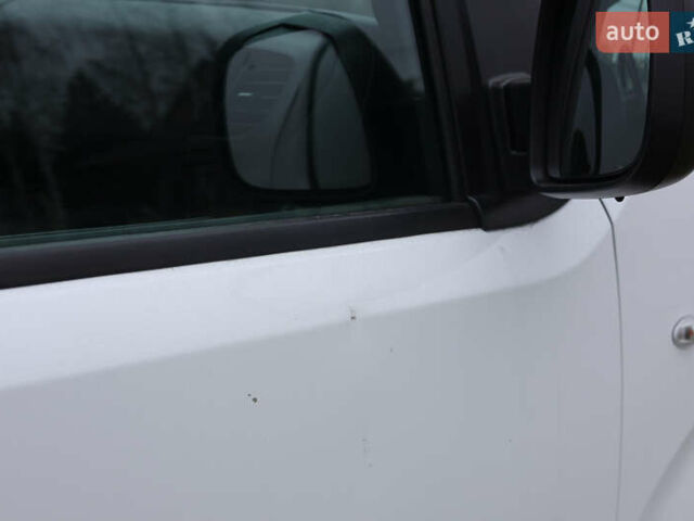 Білий Сітроен Jumpy, об'ємом двигуна 2 л та пробігом 152 тис. км за 23800 $, фото 17 на Automoto.ua