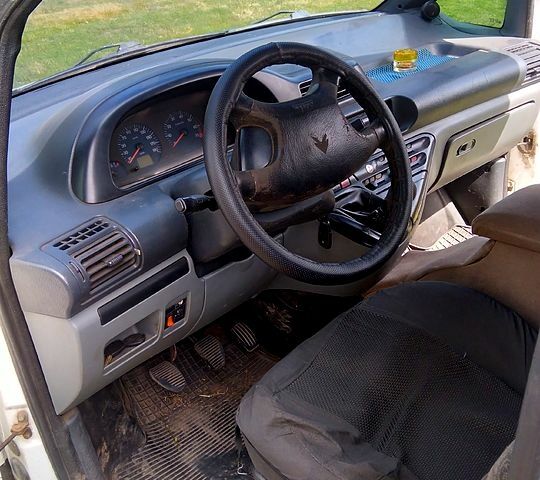 Білий Сітроен Jumpy, об'ємом двигуна 20 л та пробігом 0 тис. км за 1800 $, фото 3 на Automoto.ua