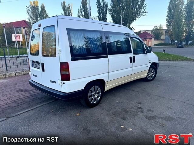 Белый Ситроен Jumpy, объемом двигателя 1.9 л и пробегом 400 тыс. км за 4200 $, фото 4 на Automoto.ua