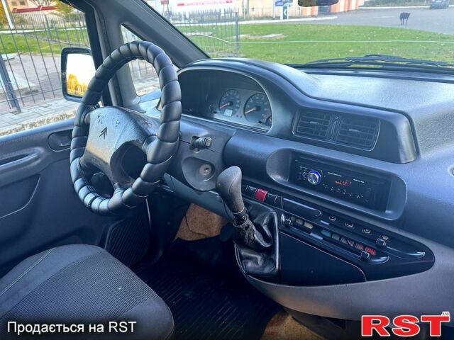 Белый Ситроен Jumpy, объемом двигателя 1.9 л и пробегом 400 тыс. км за 4200 $, фото 10 на Automoto.ua