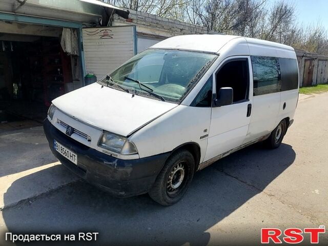 Белый Ситроен Jumpy, объемом двигателя 2 л и пробегом 270 тыс. км за 2200 $, фото 2 на Automoto.ua