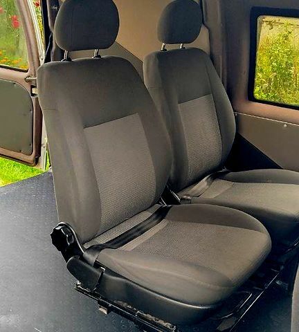 Белый Ситроен Jumpy, объемом двигателя 1.9 л и пробегом 0 тыс. км за 3400 $, фото 2 на Automoto.ua