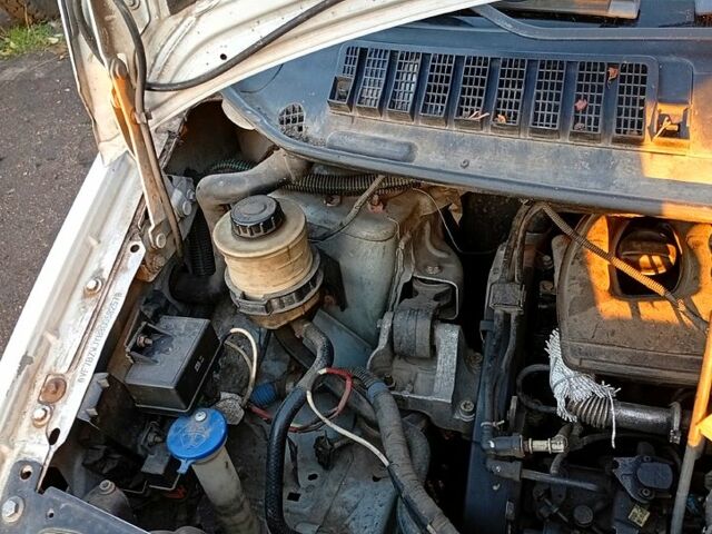 Білий Сітроен Jumpy, об'ємом двигуна 1.9 л та пробігом 280 тис. км за 3600 $, фото 2 на Automoto.ua