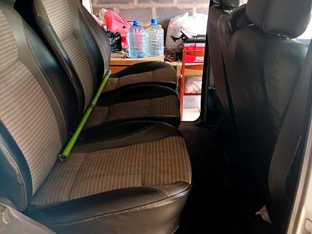 Белый Ситроен Jumpy, объемом двигателя 1.9 л и пробегом 300 тыс. км за 3200 $, фото 4 на Automoto.ua