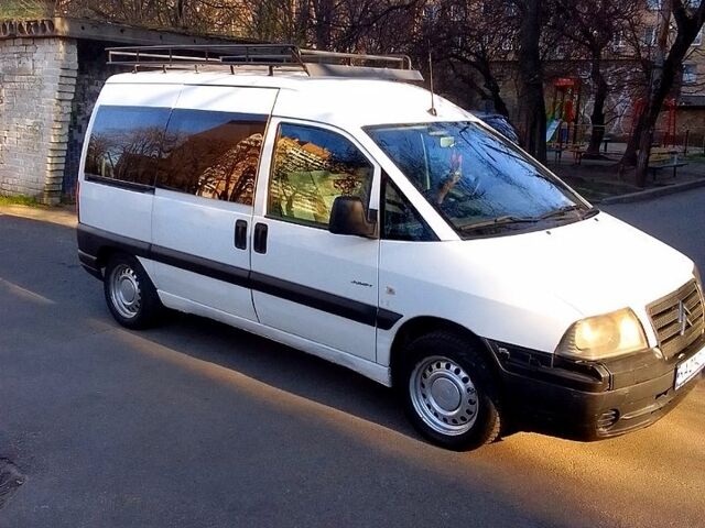 Білий Сітроен Jumpy, об'ємом двигуна 2 л та пробігом 413 тис. км за 4300 $, фото 1 на Automoto.ua