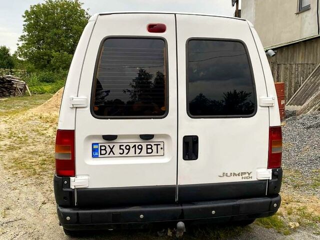 Белый Ситроен Jumpy, объемом двигателя 2 л и пробегом 346 тыс. км за 5000 $, фото 1 на Automoto.ua