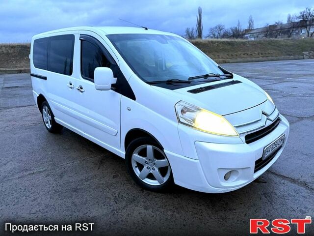 Белый Ситроен Jumpy, объемом двигателя 1.6 л и пробегом 122 тыс. км за 7500 $, фото 2 на Automoto.ua