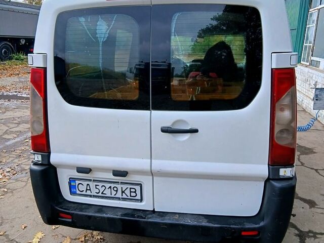 Білий Сітроен Jumpy, об'ємом двигуна 2 л та пробігом 250 тис. км за 6800 $, фото 3 на Automoto.ua