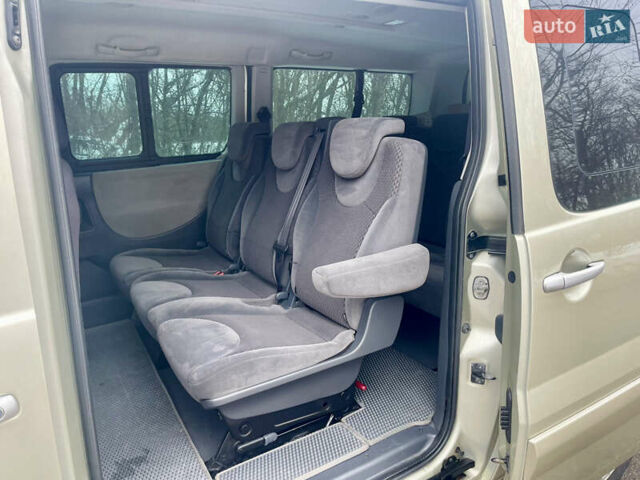 Бежевий Сітроен Jumpy, об'ємом двигуна 2 л та пробігом 281 тис. км за 10499 $, фото 15 на Automoto.ua