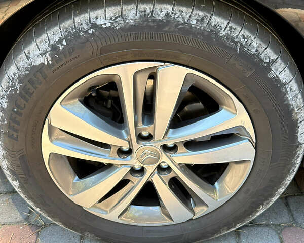 Черный Ситроен Jumpy, объемом двигателя 2 л и пробегом 216 тыс. км за 17000 $, фото 38 на Automoto.ua