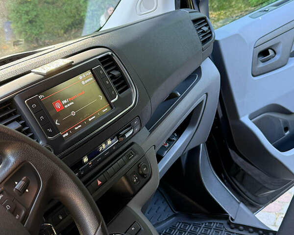 Черный Ситроен Jumpy, объемом двигателя 2 л и пробегом 216 тыс. км за 17000 $, фото 26 на Automoto.ua