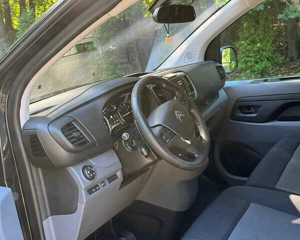 Черный Ситроен Jumpy, объемом двигателя 2 л и пробегом 216 тыс. км за 17000 $, фото 41 на Automoto.ua