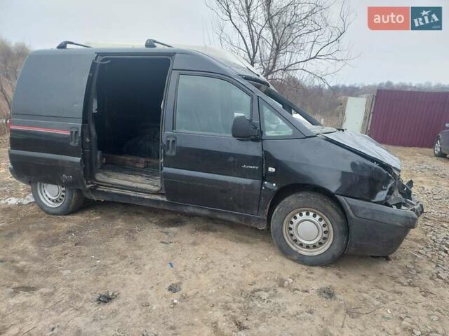 Черный Ситроен Jumpy, объемом двигателя 2 л и пробегом 268 тыс. км за 1350 $, фото 1 на Automoto.ua