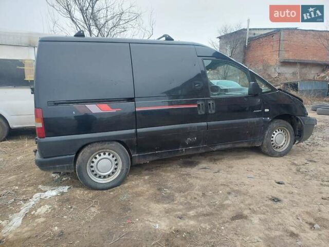 Черный Ситроен Jumpy, объемом двигателя 2 л и пробегом 268 тыс. км за 1350 $, фото 2 на Automoto.ua