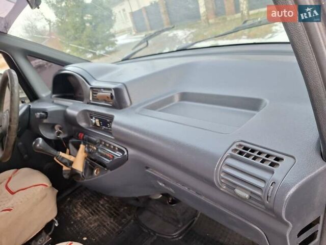 Чорний Сітроен Jumpy, об'ємом двигуна 2 л та пробігом 445 тис. км за 2400 $, фото 19 на Automoto.ua