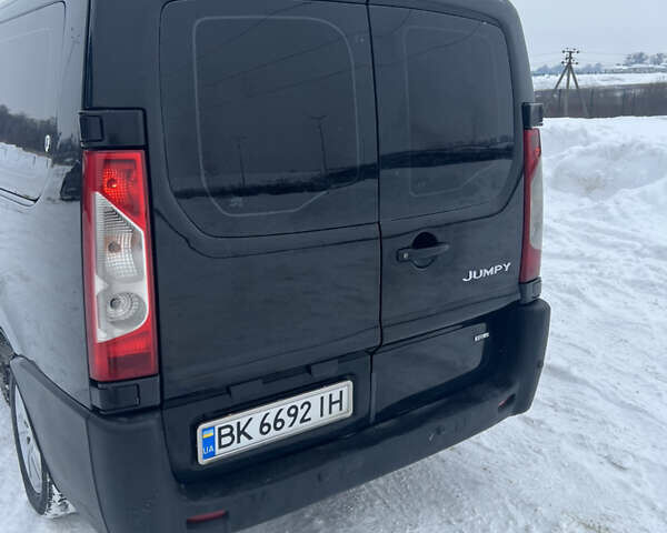 Чорний Сітроен Jumpy, об'ємом двигуна 2 л та пробігом 291 тис. км за 7499 $, фото 10 на Automoto.ua