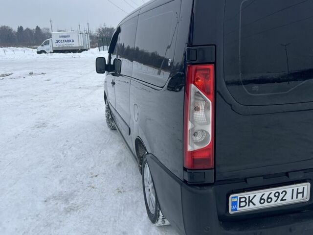 Чорний Сітроен Jumpy, об'ємом двигуна 2 л та пробігом 380 тис. км за 6999 $, фото 10 на Automoto.ua