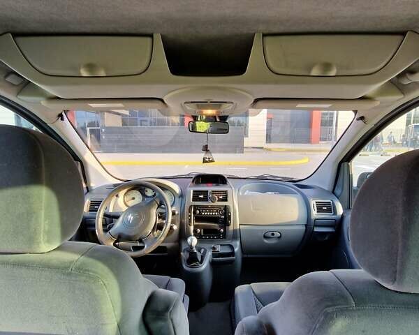 Чорний Сітроен Jumpy, об'ємом двигуна 2 л та пробігом 380 тис. км за 8300 $, фото 3 на Automoto.ua