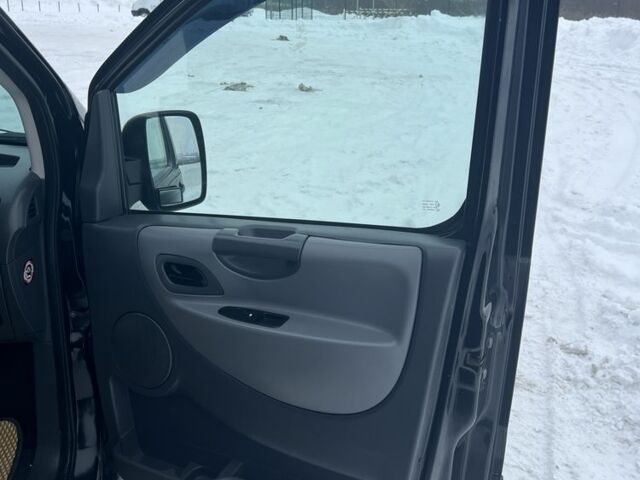 Чорний Сітроен Jumpy, об'ємом двигуна 2 л та пробігом 380 тис. км за 6999 $, фото 20 на Automoto.ua