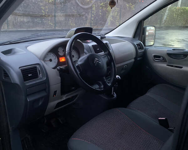 Черный Ситроен Jumpy, объемом двигателя 2 л и пробегом 227 тыс. км за 7599 $, фото 64 на Automoto.ua