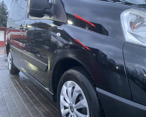 Черный Ситроен Jumpy, объемом двигателя 2 л и пробегом 227 тыс. км за 7599 $, фото 5 на Automoto.ua