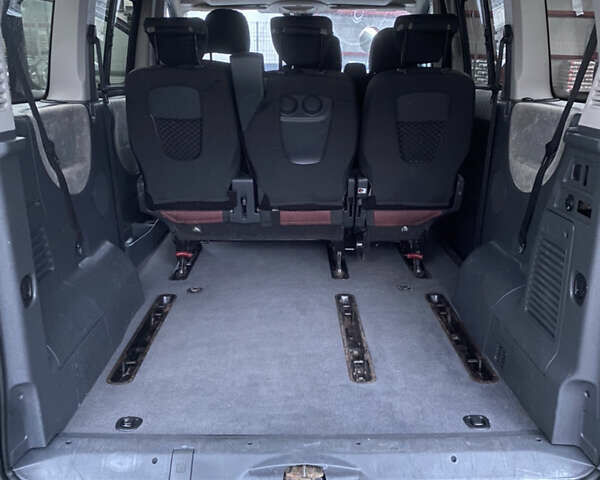 Черный Ситроен Jumpy, объемом двигателя 2 л и пробегом 227 тыс. км за 7599 $, фото 37 на Automoto.ua