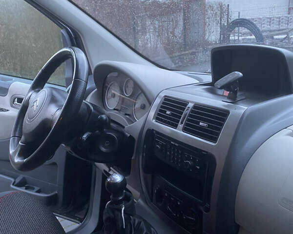 Черный Ситроен Jumpy, объемом двигателя 2 л и пробегом 227 тыс. км за 7599 $, фото 54 на Automoto.ua