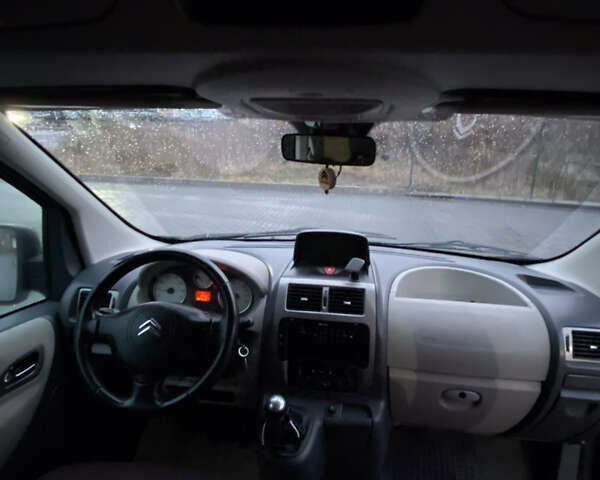 Черный Ситроен Jumpy, объемом двигателя 2 л и пробегом 227 тыс. км за 7599 $, фото 66 на Automoto.ua