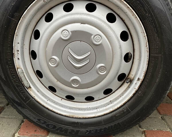 Чорний Сітроен Jumpy, об'ємом двигуна 2 л та пробігом 208 тис. км за 11000 $, фото 15 на Automoto.ua