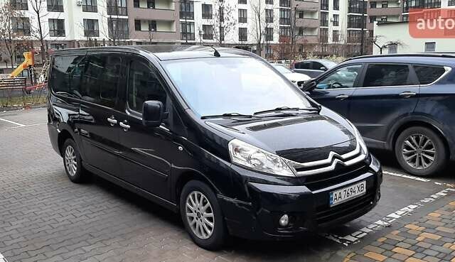 Черный Ситроен Jumpy, объемом двигателя 2 л и пробегом 217 тыс. км за 13500 $, фото 2 на Automoto.ua