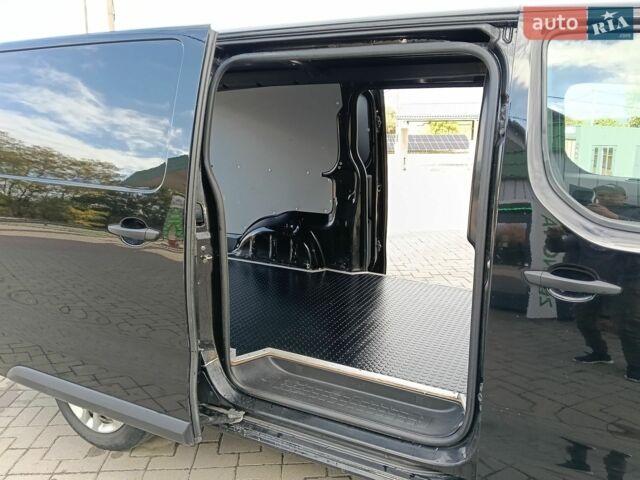 Черный Ситроен Jumpy, объемом двигателя 2 л и пробегом 352 тыс. км за 15700 $, фото 9 на Automoto.ua