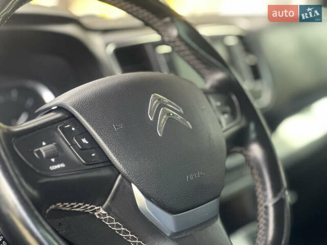 Черный Ситроен Jumpy, объемом двигателя 2 л и пробегом 182 тыс. км за 28500 $, фото 70 на Automoto.ua