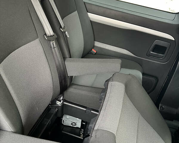 Чорний Сітроен Jumpy, об'ємом двигуна 2 л та пробігом 187 тис. км за 18700 $, фото 41 на Automoto.ua