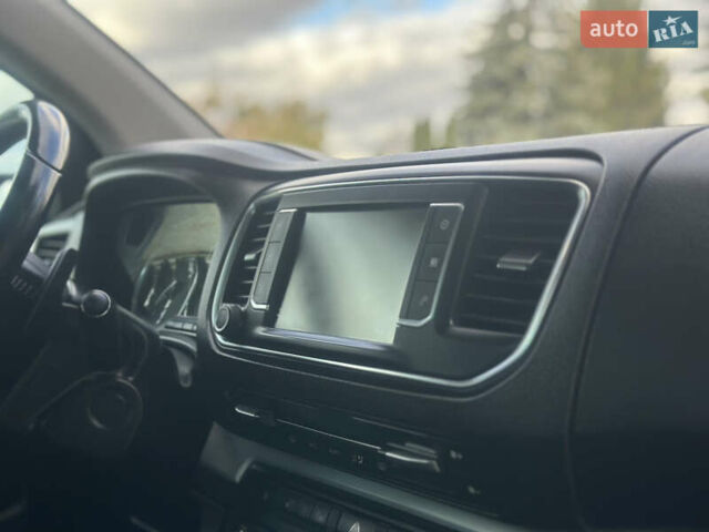Черный Ситроен Jumpy, объемом двигателя 2 л и пробегом 182 тыс. км за 28500 $, фото 56 на Automoto.ua