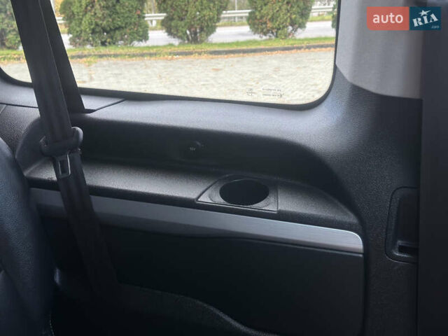 Чорний Сітроен Jumpy, об'ємом двигуна 2 л та пробігом 182 тис. км за 27900 $, фото 58 на Automoto.ua